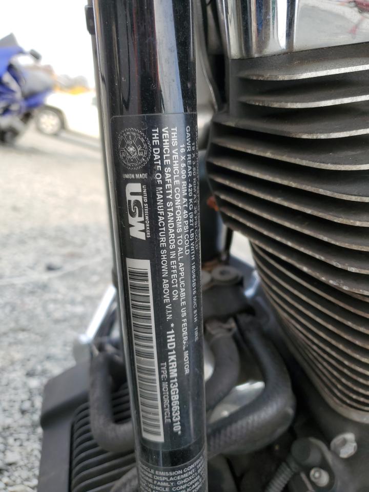 2016 Harley-Davidson Flhxs Street Glide Special VIN: 1HD1KRM13GB663310 Lot: 93835995