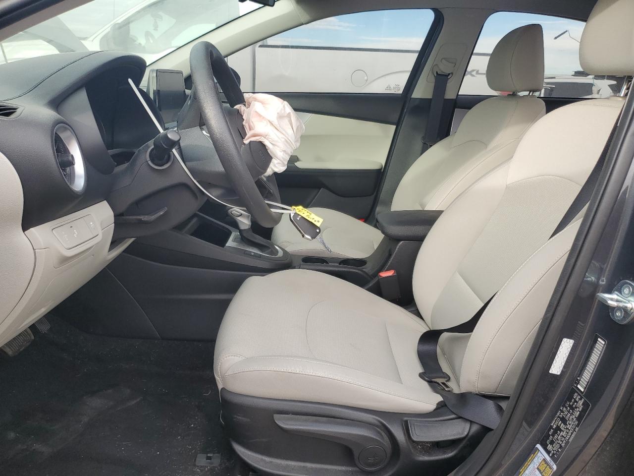 2023 Kia Forte Lx VIN: 3KPF24AD6PE670750 Lot: 92107555