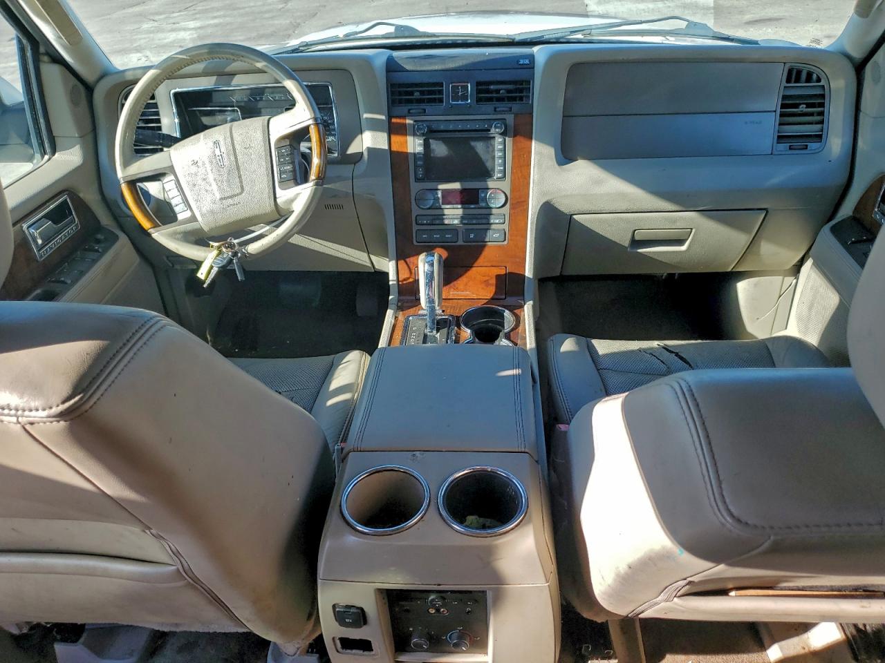 2013 Lincoln Navigator L VIN: 5LMJJ3H51DEL08606 Lot: 93681495