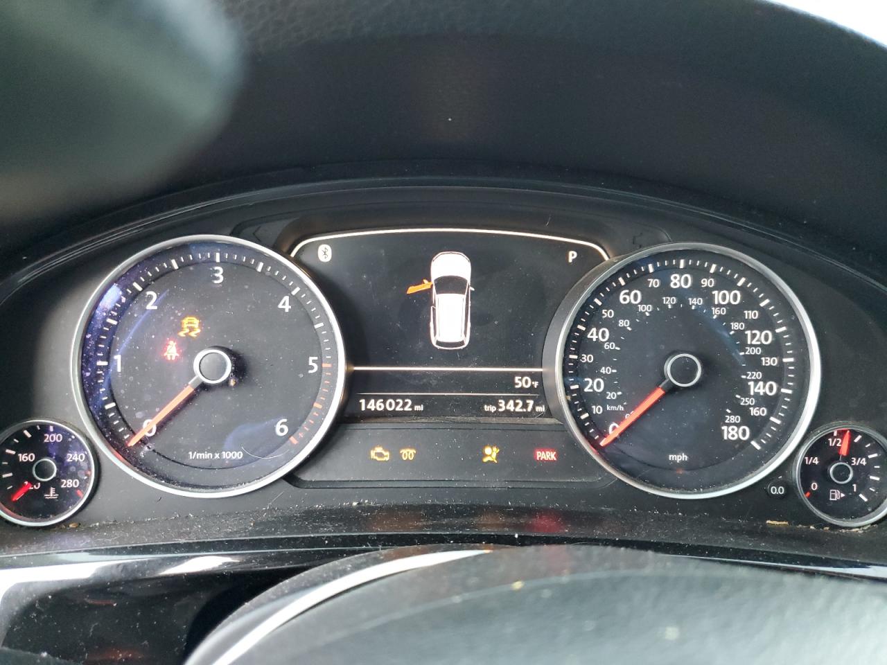 2013 Volkswagen Touareg V6 Tdi VIN: WVGEP9BP5DD012493 Lot: 93043225