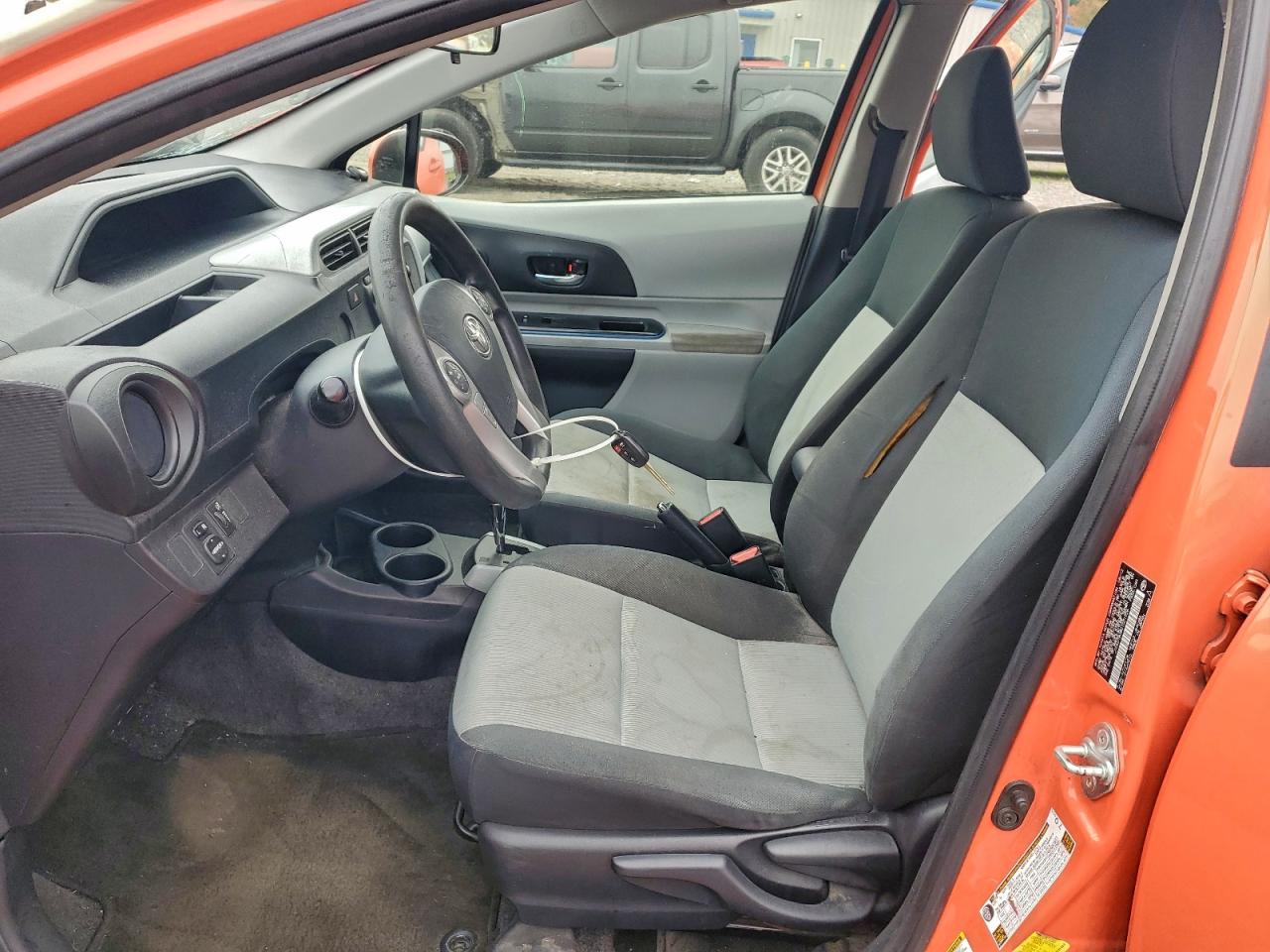 2012 Toyota Prius C VIN: JTDKDTB38C1021926 Lot: 94329055