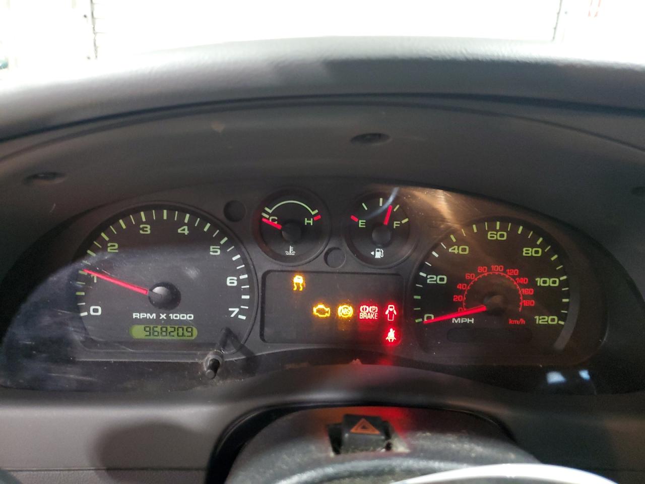 2011 Ford Ranger Super Cab VIN: 1FTLR4FEXBPA78924 Lot: 92476945