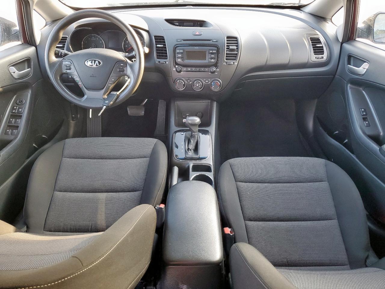 2017 Kia Forte Lx VIN: 3KPFK4A73HE010404 Lot: 91860885