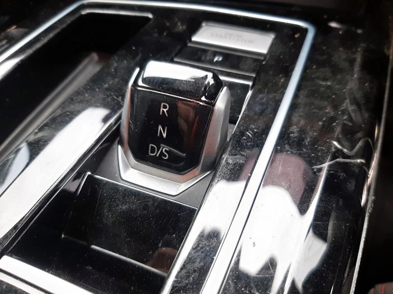 2024 VOLKSWAGEN GOLF