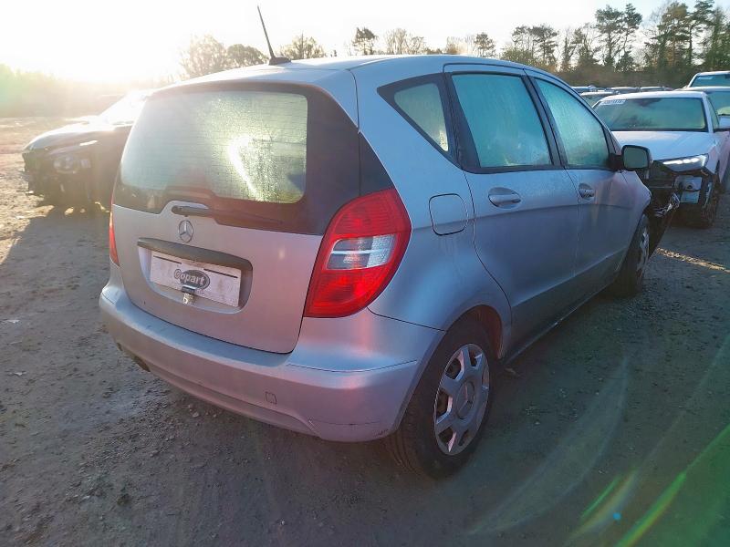 2010 MERCEDES-BENZ A CLASS A160 CDI CLASSIC SE 5DR CVT AUTO