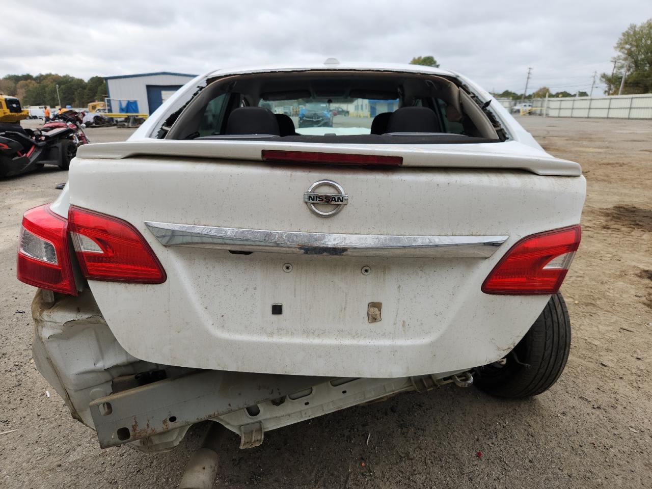 2018 Nissan Sentra S VIN: 3N1AB7AP3JY230354 Lot: 92657705