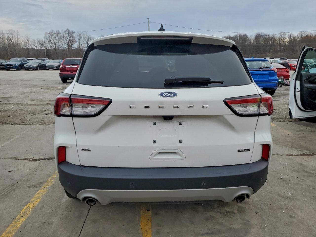 2022 Ford Escape Se VIN: 1FMCU9BZ6NUA62855 Lot: 93923275