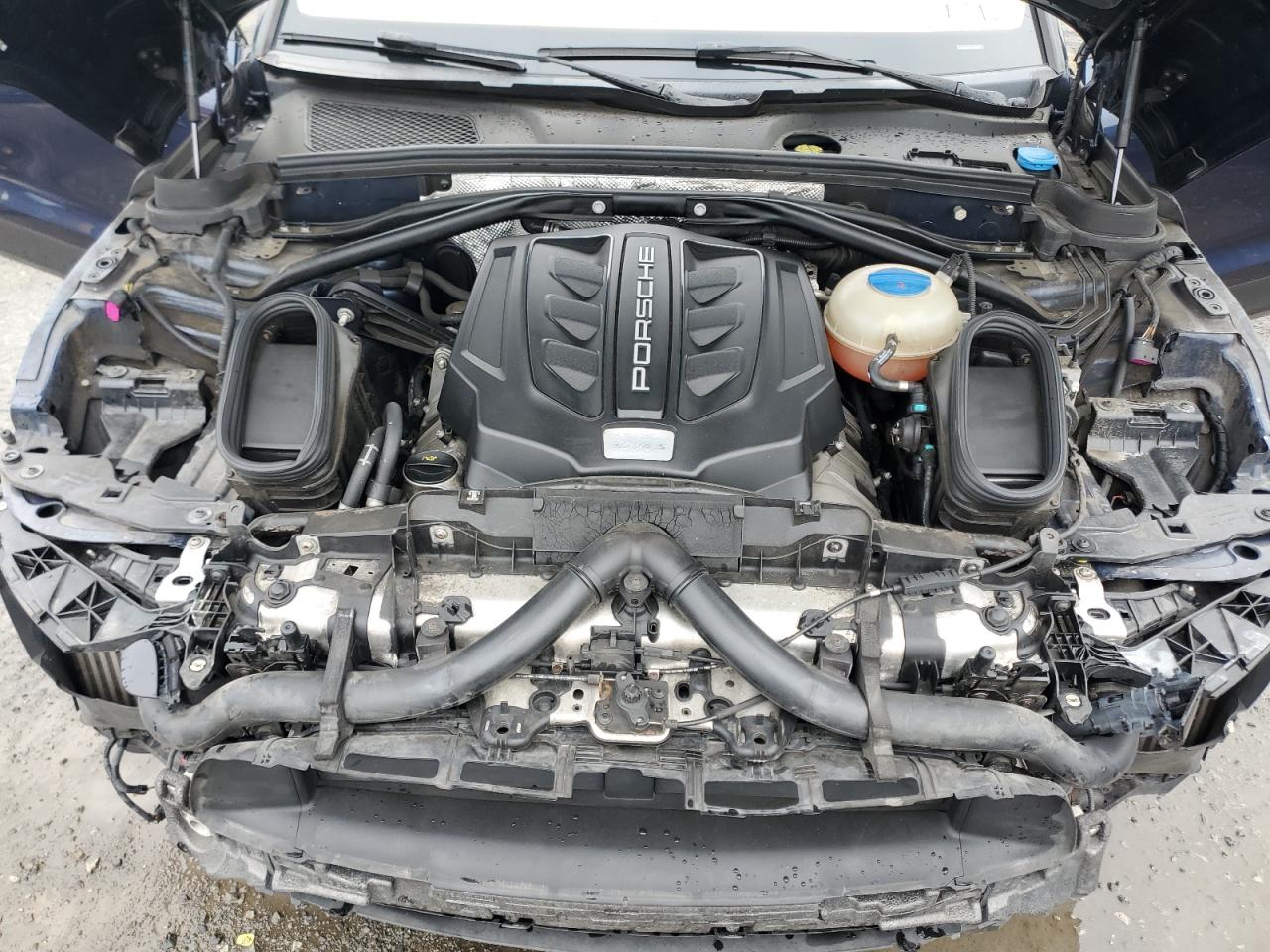 2016 Porsche Macan S VIN: WP1AB2A58GLB56623 Lot: 92384475