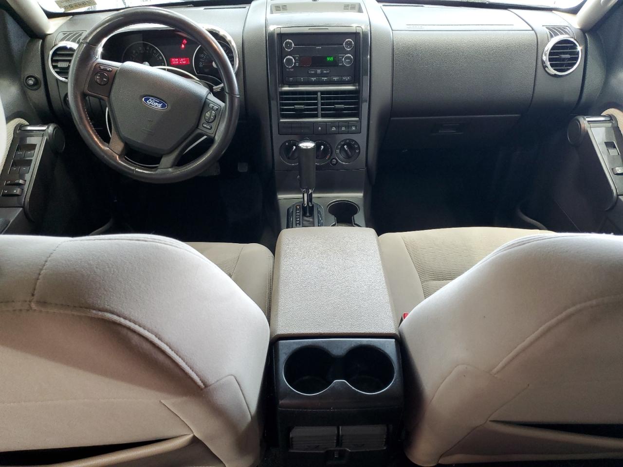 2008 Ford Explorer Xlt VIN: 1FMEU73E88UB06934 Lot: 92381015