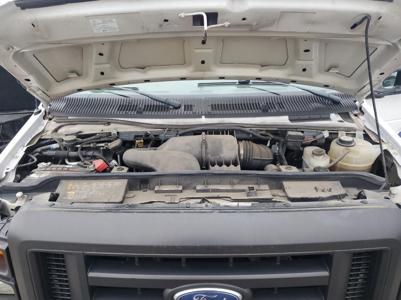 2008 Ford E350 Utility / Service Van VIN: 1FTSE34L68DB33639 Lot: 90423135