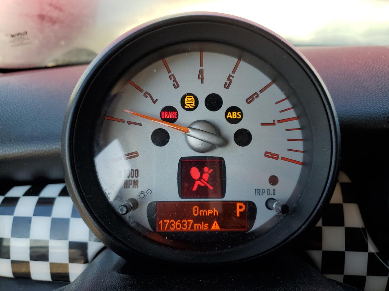 2012 Mini Cooper VIN: WMWSU3C5XCT261187 Lot: 92768515