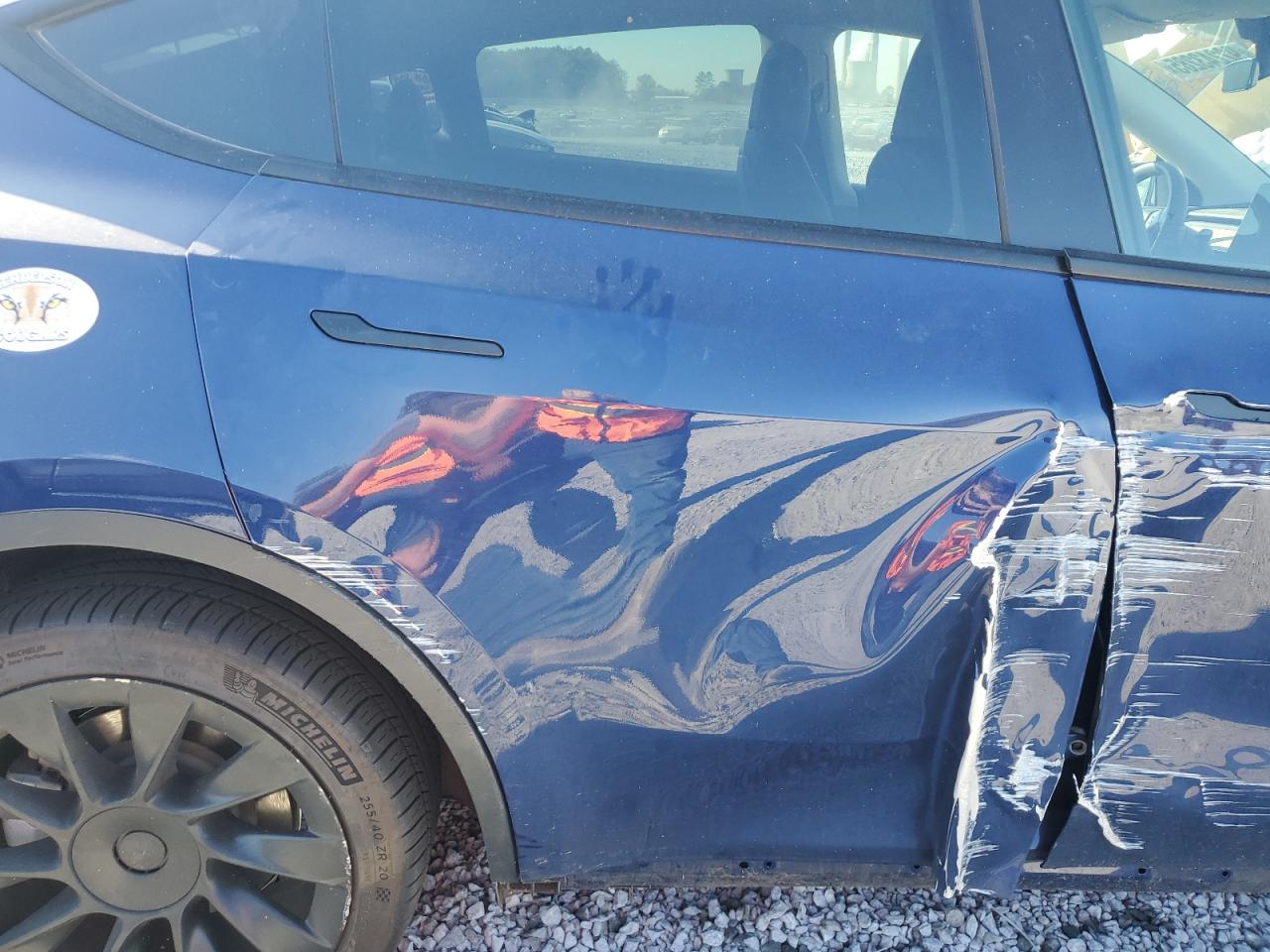 2022 Tesla Model Y VIN: 7SAYGDEE5NF449728 Lot: 92243285