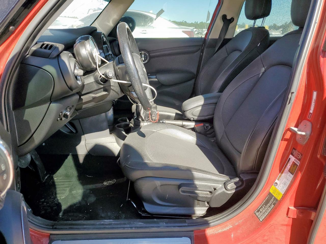 2015 Mini Cooper VIN: WMWXS5C59FT827982 Lot: 91294735