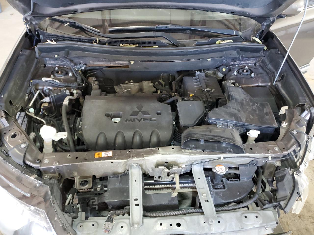 2017 Mitsubishi Outlander Se VIN: JA4AD3A3XHZ050070 Lot: 92250435