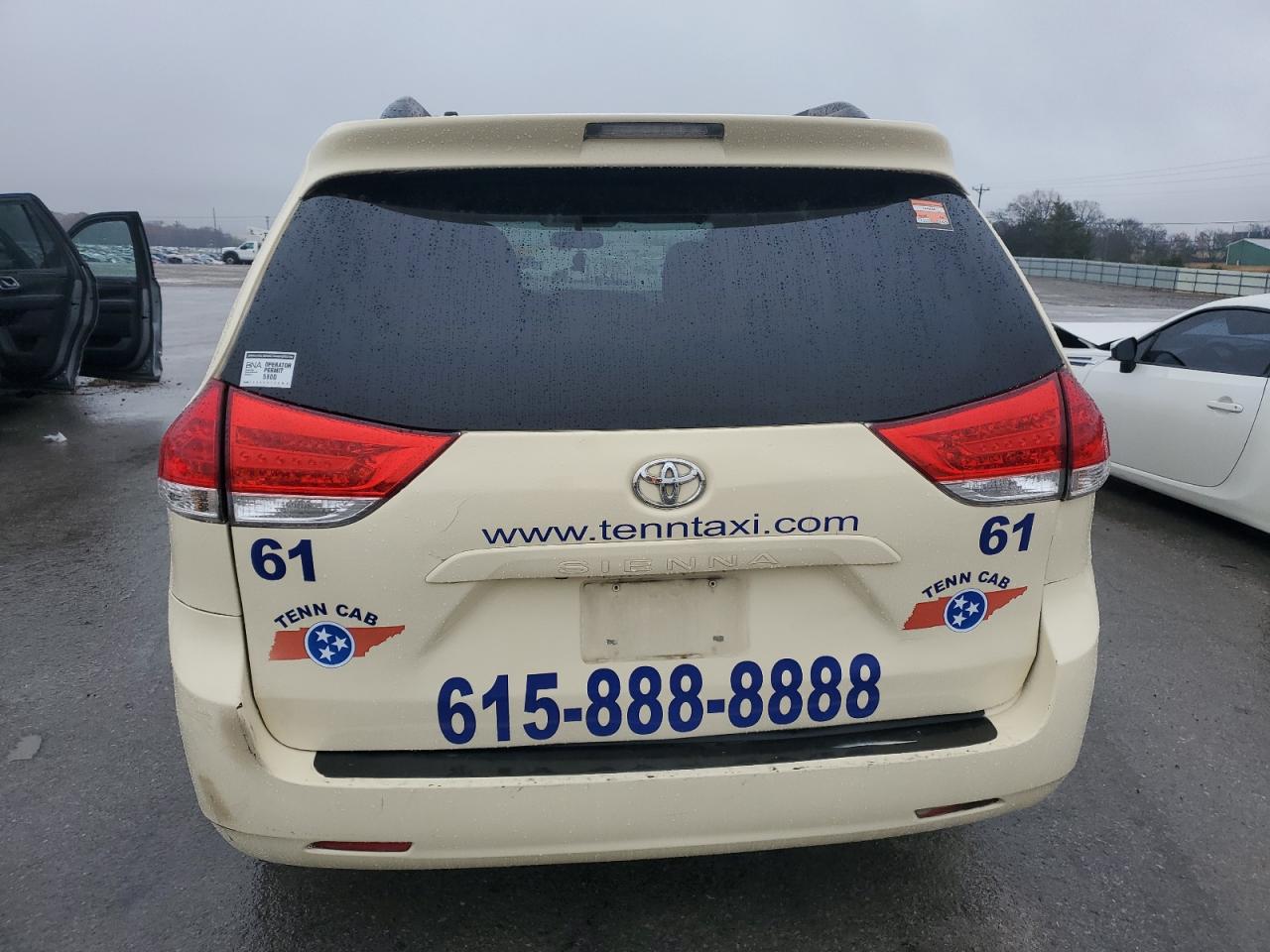 2011 Toyota Sienna Le VIN: 5TDKK3DC8BS097148 Lot: 93857735