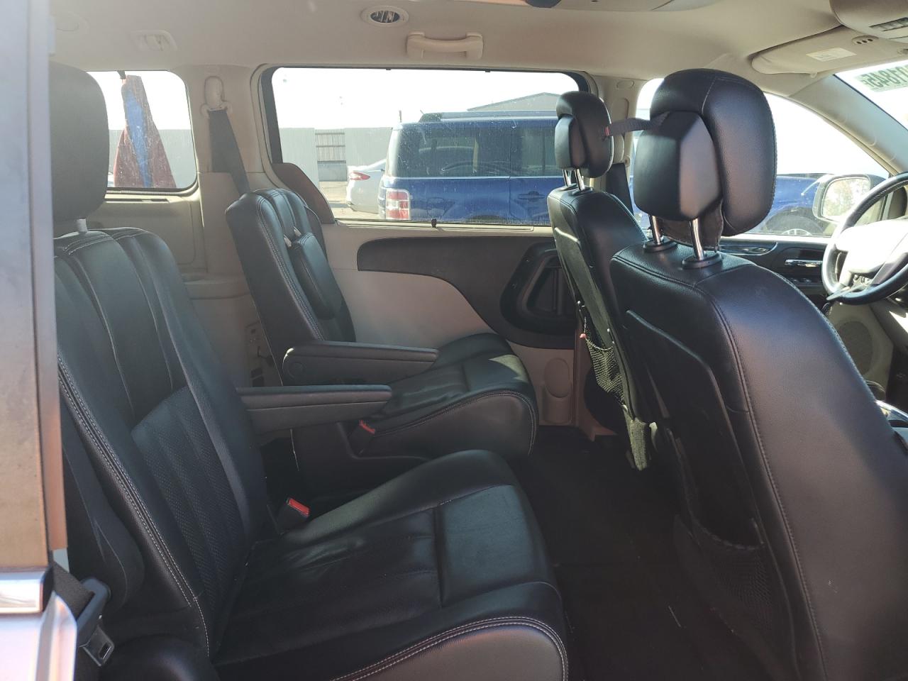 2014 Chrysler Town & Country Touring L VIN: 2C4RC1CG8ER407946 Lot: 92801845