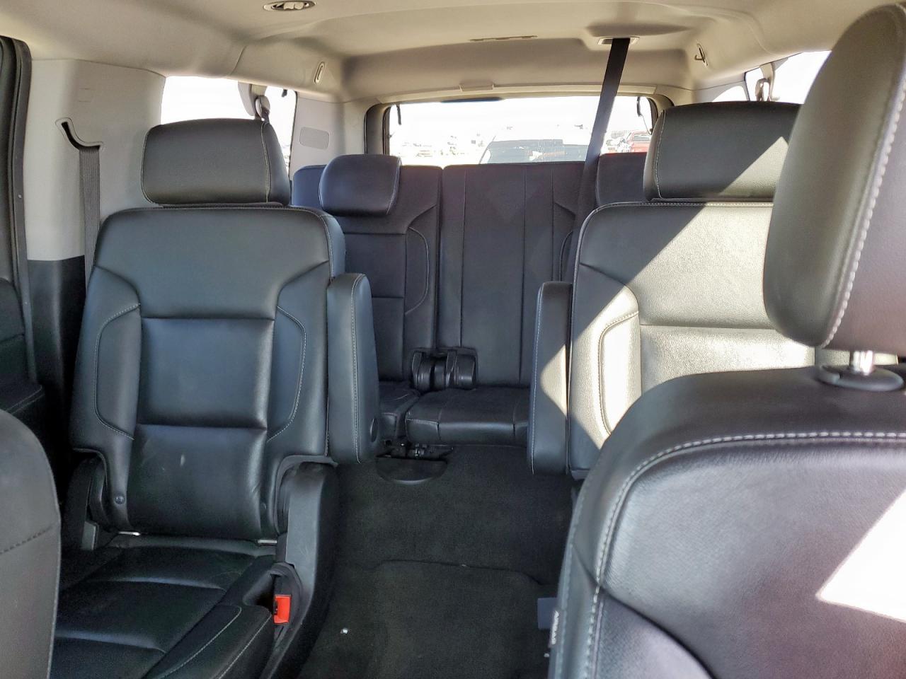 2018 Chevrolet Suburban K1500 Lt VIN: 1GNSKHKC6JR213418 Lot: 91663455