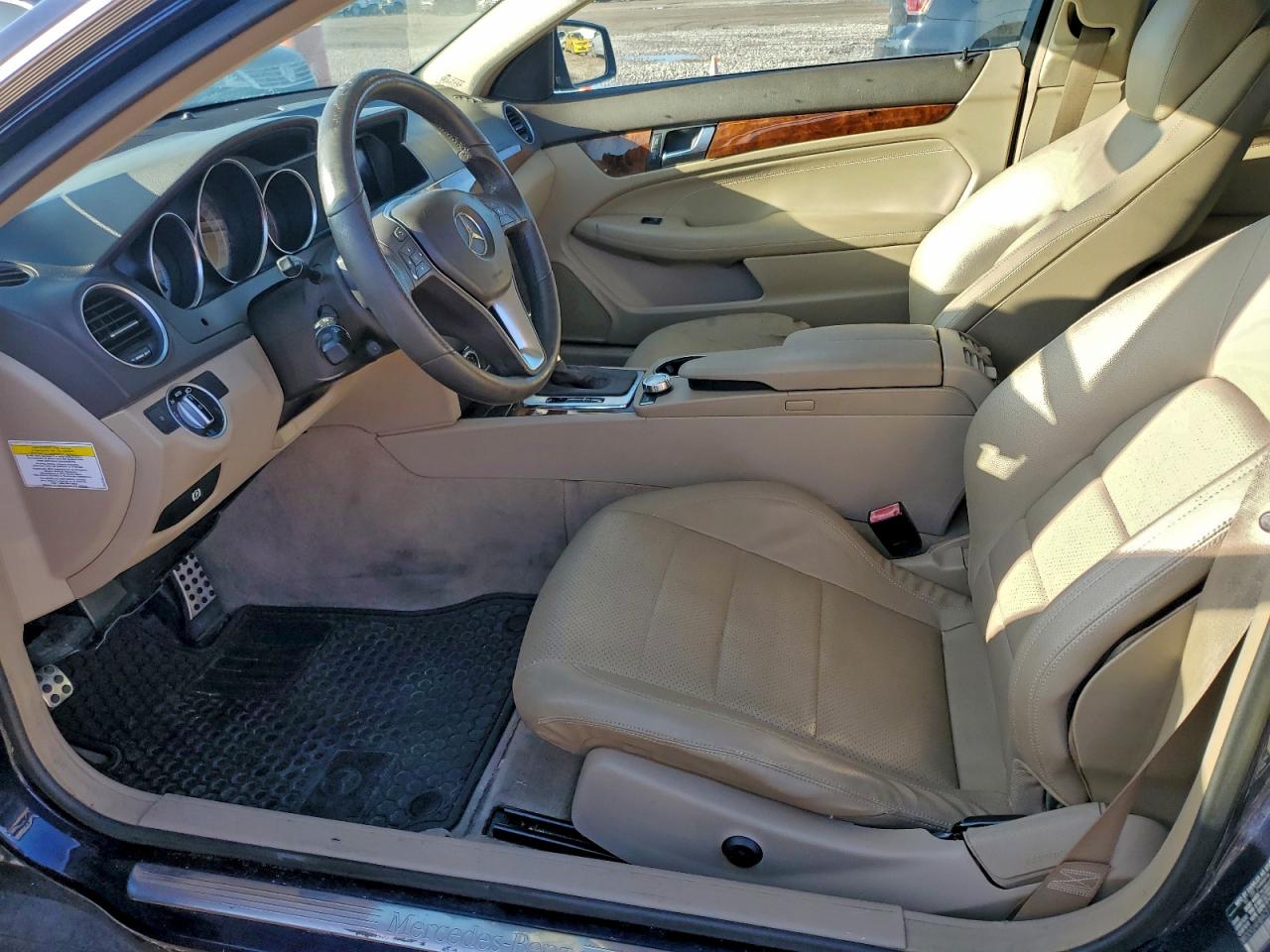 2012 Mercedes-Benz C 250 VIN: WDDGJ4HB9CF762839 Lot: 94420515