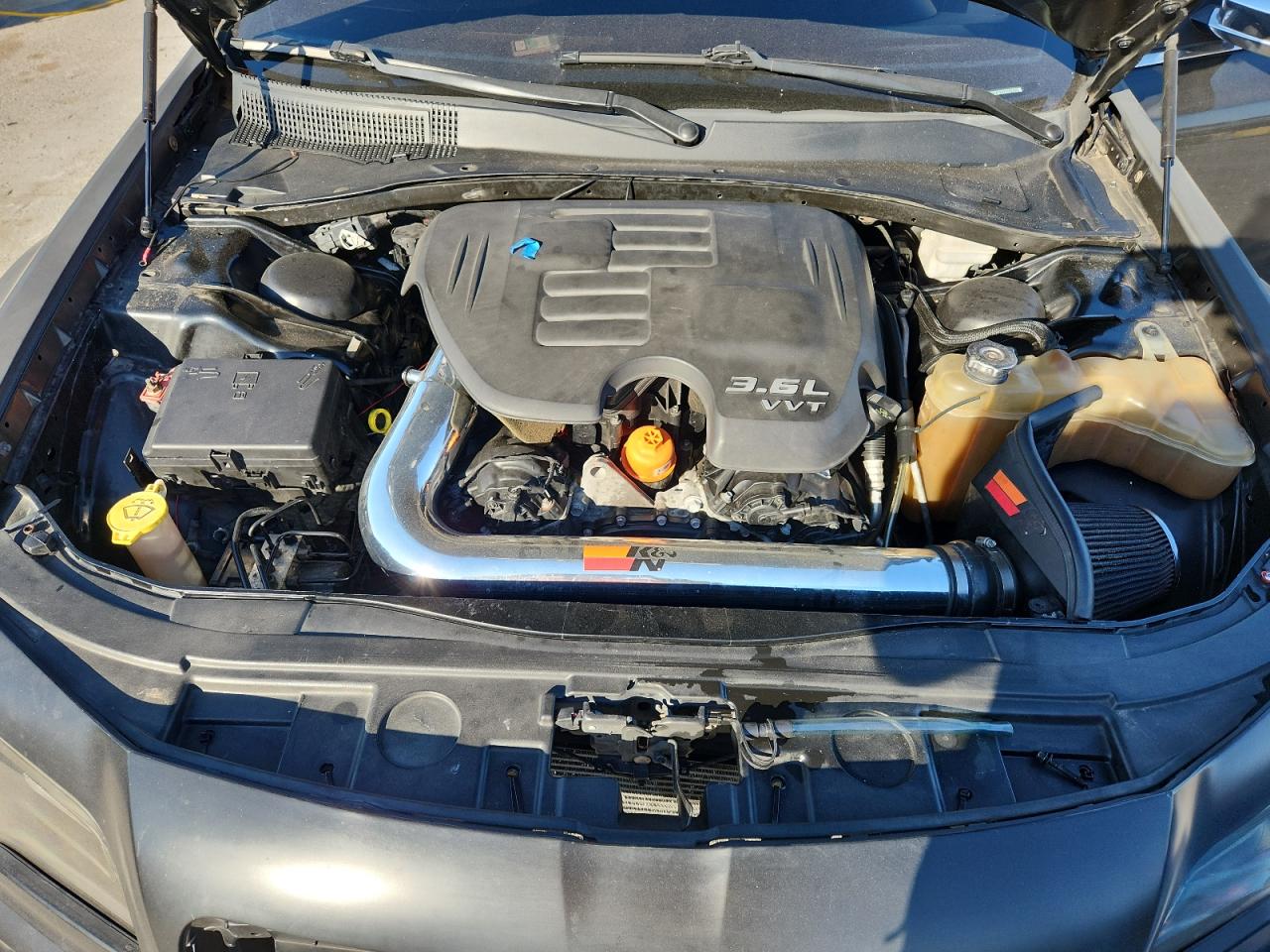 2012 Chrysler 300 Limited VIN: 2C3CCACG2CH198216 Lot: 92118665