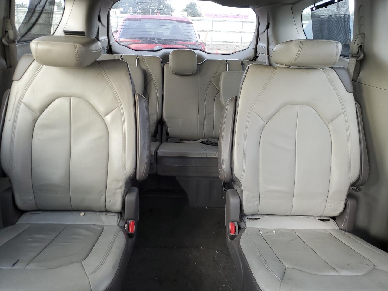 2017 Chrysler Pacifica Touring L VIN: 2C4RC1BG9HR691528 Lot: 92354295