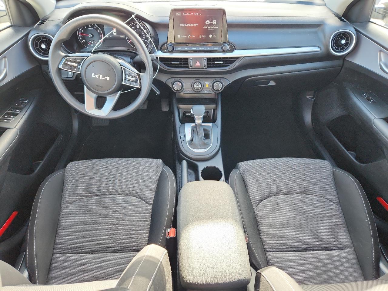 2024 Kia Forte Lx VIN: 3KPF24AD8RE806945 Lot: 92815645