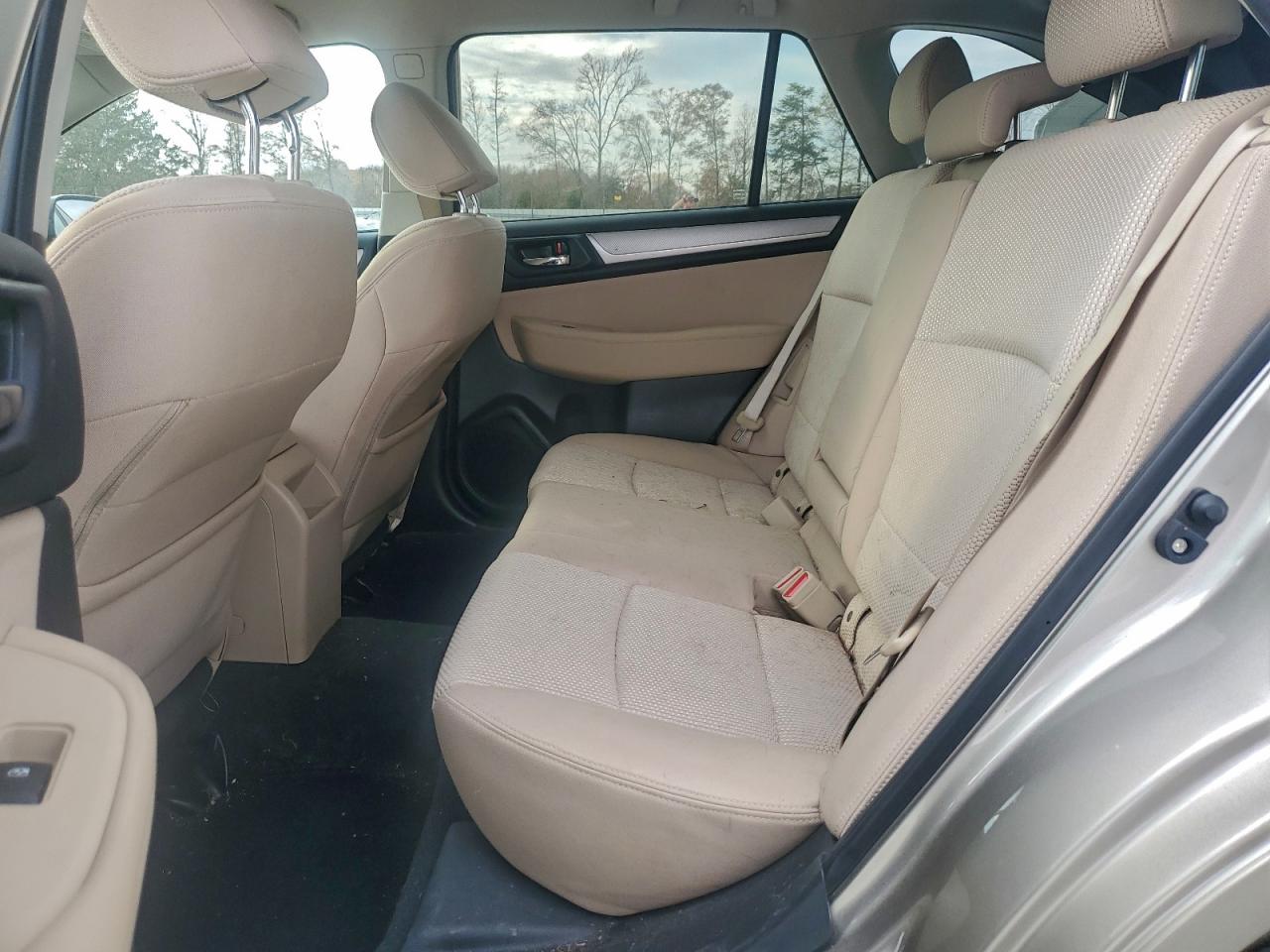 2016 Subaru Outback 2.5I Premium VIN: 4S4BSBCC2G3237372 Lot: 91920005