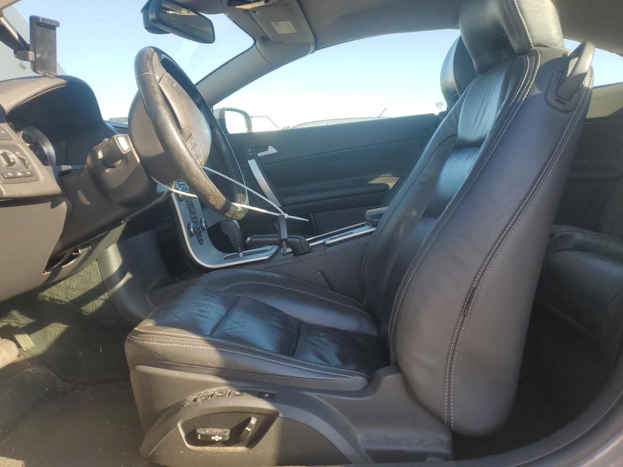 2011 Volvo C70 T5 VIN: YV1672MC0BJ109863 Lot: 91006825