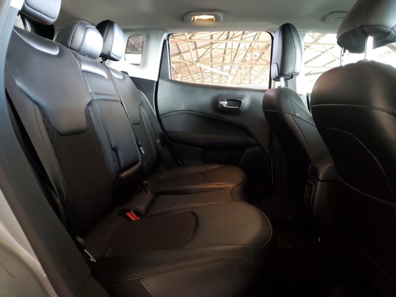 2020 Jeep Compass Latitude VIN: 3C4NJDBB6LT139078 Lot: 92233485