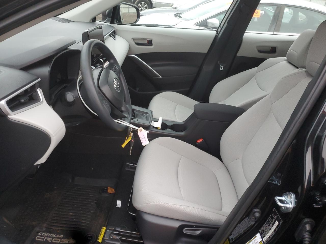 2026 Toyota Corolla Cross L VIN: 7MUAAABG7TV152933 Lot: 93718995