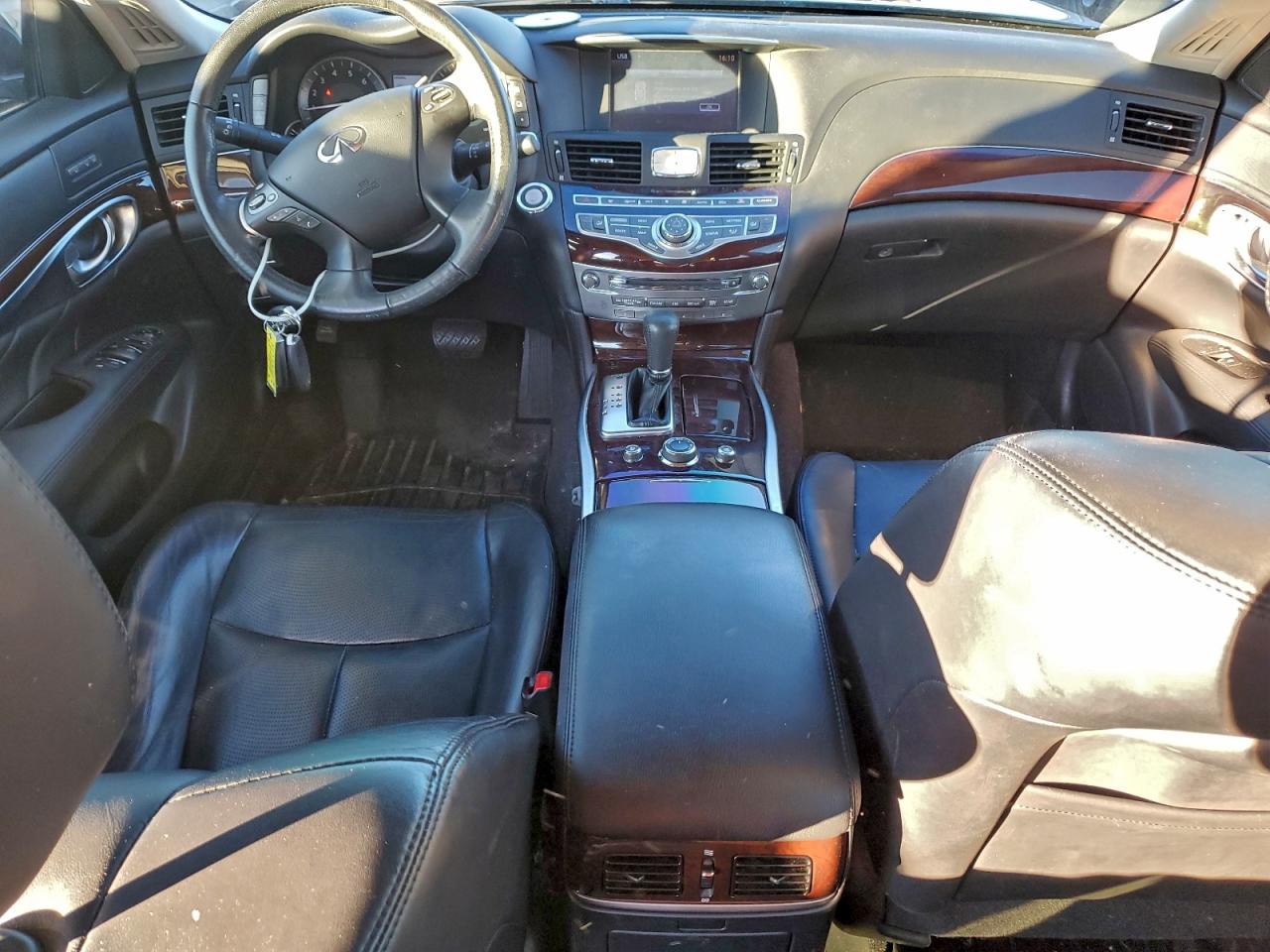 2015 Infiniti Q70L 3.7 VIN: JN1BY1PR2FM830561 Lot: 93735785