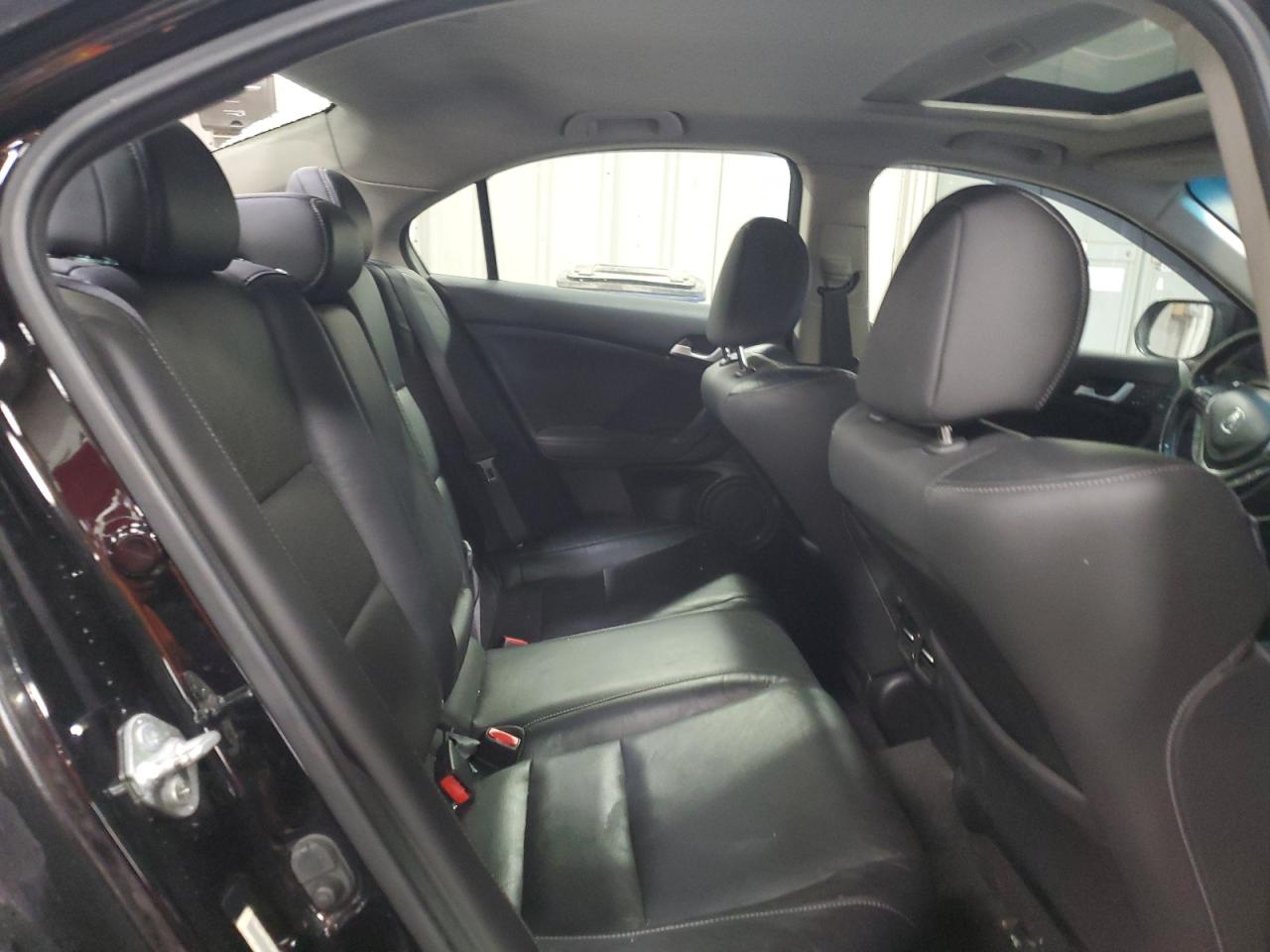 2011 Acura Tsx VIN: JH4CU2F66BC002067 Lot: 92794345