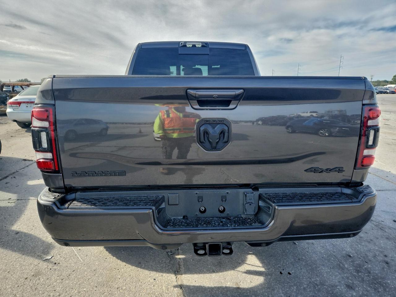 2024 Ram 2500 Laramie VIN: 3C6UR5NL2RG375475 Lot: 94242535