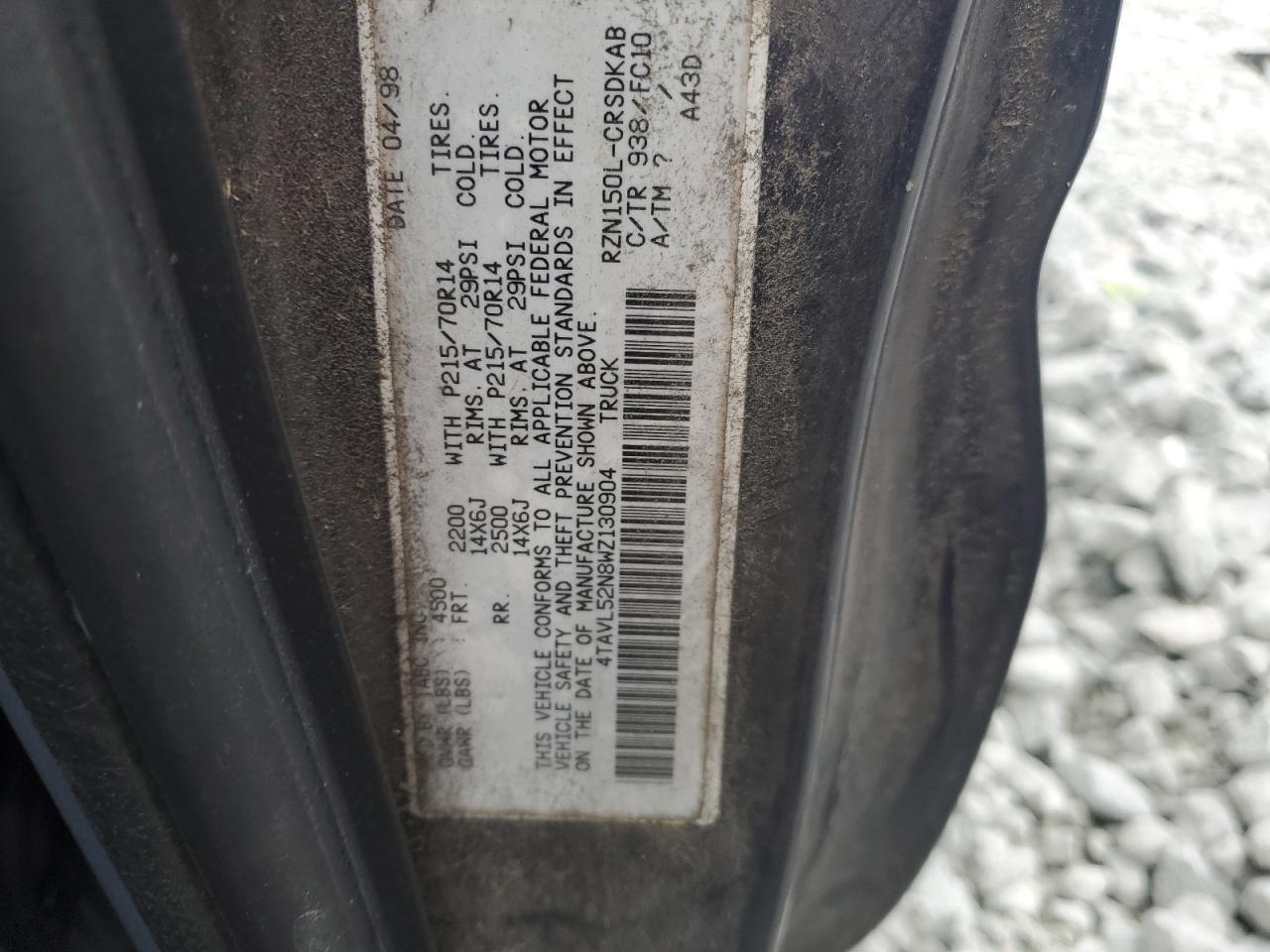 1998 Toyota Tacoma Xtracab VIN: 4TAVL52N8WZ130904 Lot: 93461175