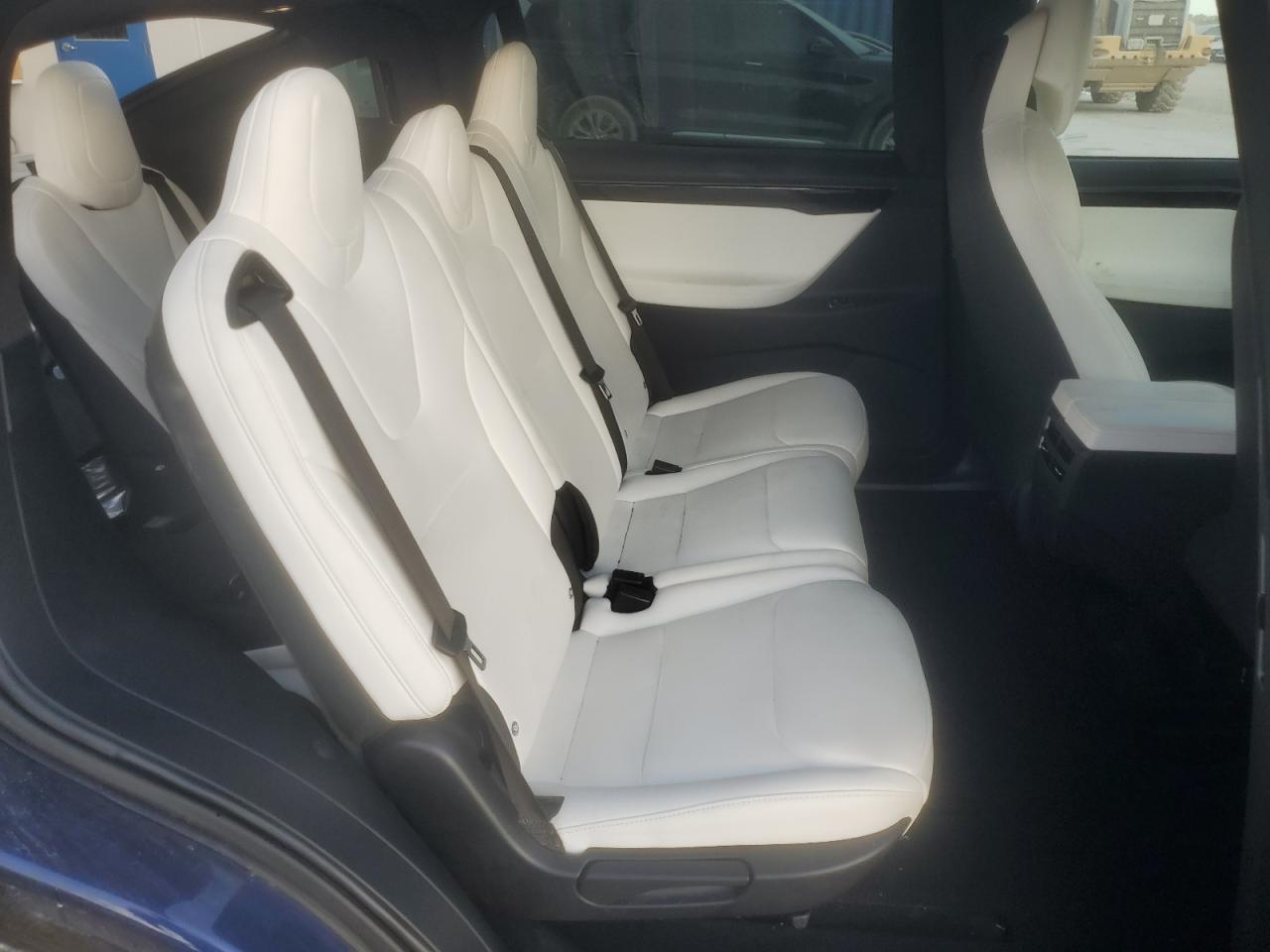 2019 Tesla Model X VIN: 5YJXCAE20KF198721 Lot: 93403785