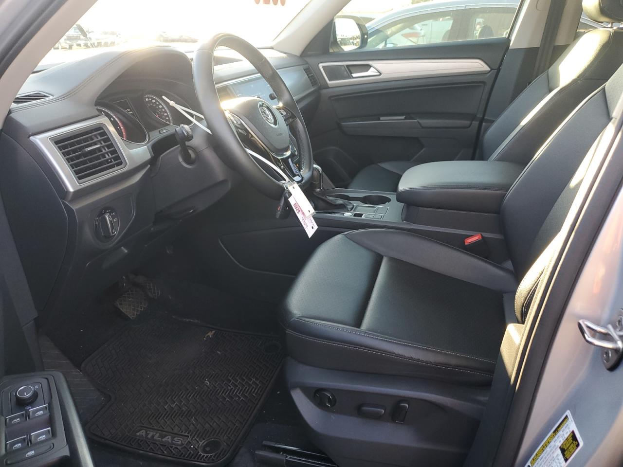 2019 Volkswagen Atlas Se VIN: 1V2DP2CA7KC587505 Lot: 93535655