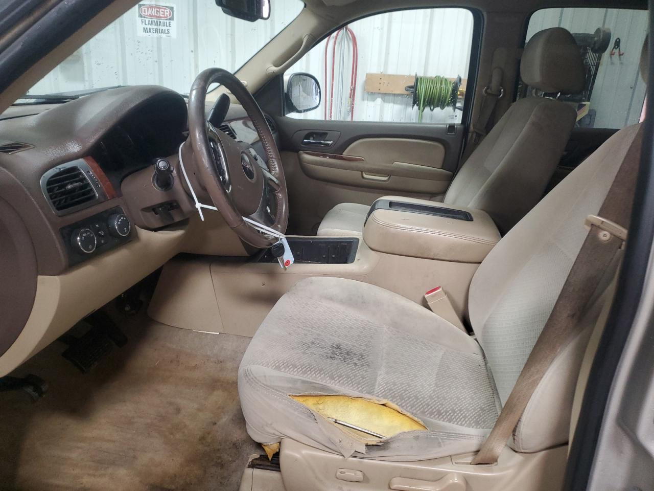 2007 GMC Yukon VIN: 1GKFK13007J274507 Lot: 92415465