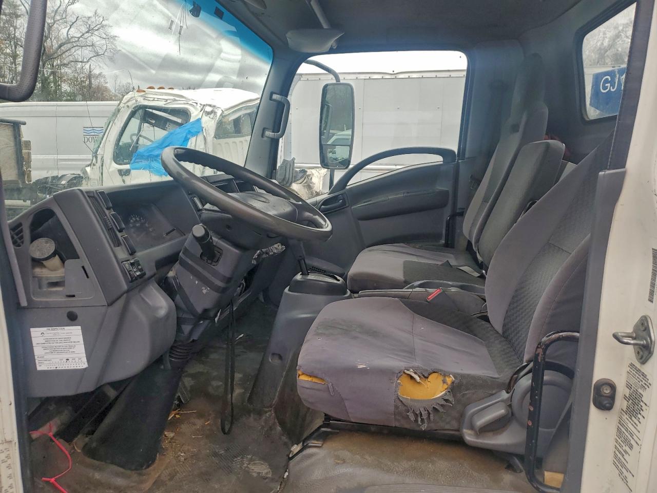 2014 Isuzu Npr Hd VIN: 54DC4W1B9ES803238 Lot: 92985105