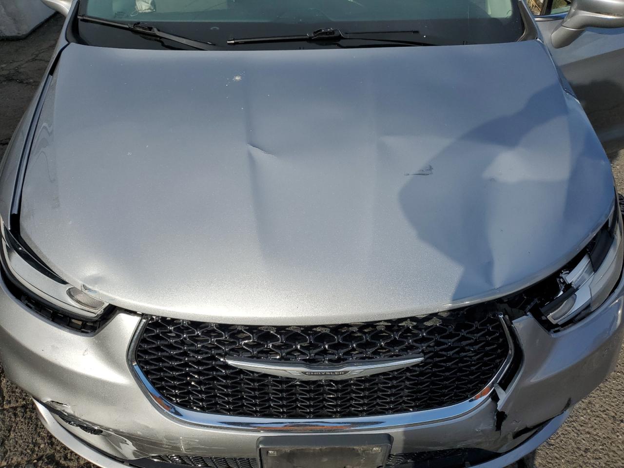 2021 Chrysler Pacifica Touring L VIN: 2C4RC1BG2MR527368 Lot: 93791155