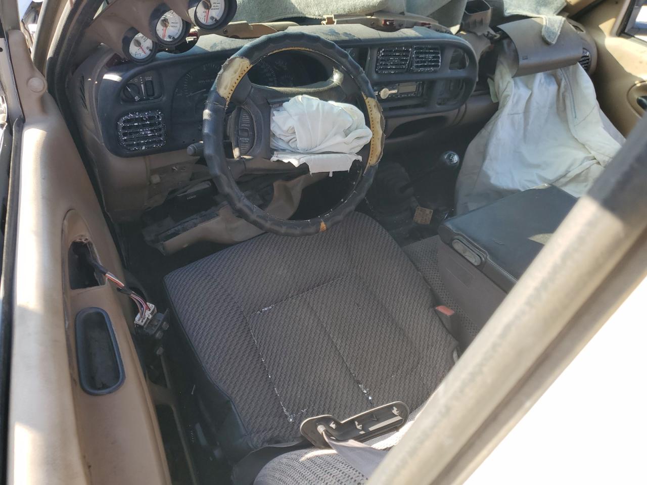 2002 Dodge Ram 3500 VIN: 3B7MF33C62M208701 Lot: 92709275