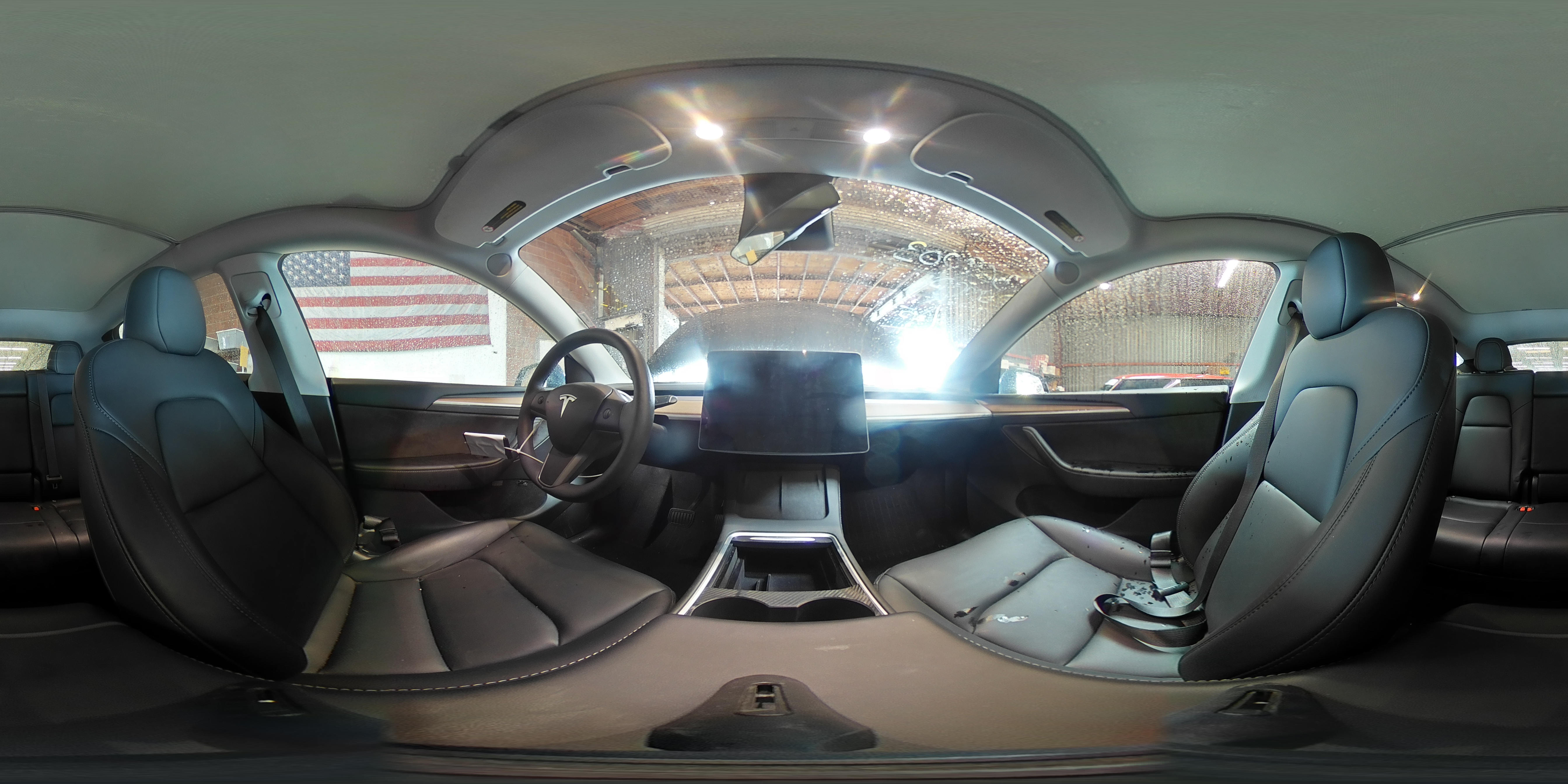 2024 Tesla Model Y VIN: 7SAYGDEDXRF095749 Lot: 92852895