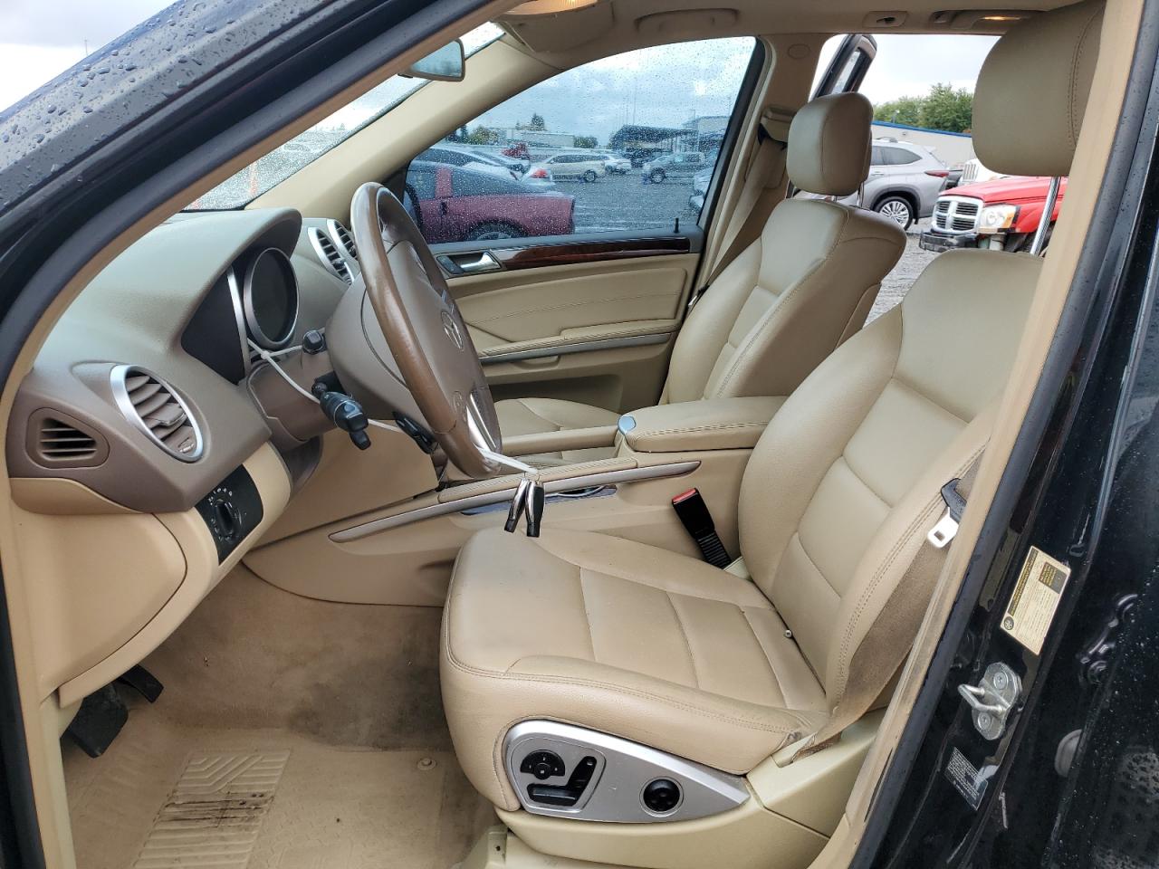 2010 Mercedes-Benz Ml 350 VIN: 4JGBB5GB8AA565613 Lot: 92661715