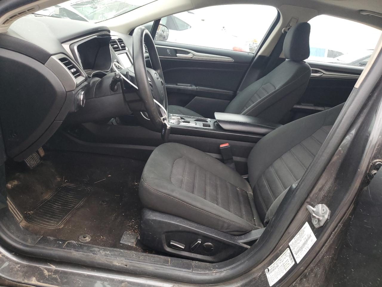 2020 Ford Fusion Se VIN: 3FA6P0T92LR173335 Lot: 91012295