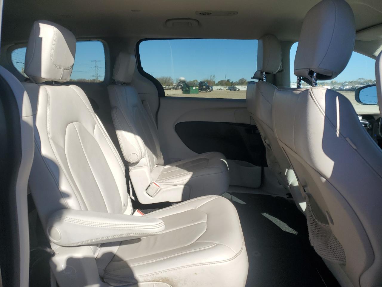 2017 Chrysler Pacifica Touring L VIN: 2C4RC1BG5HR536894 Lot: 91090595