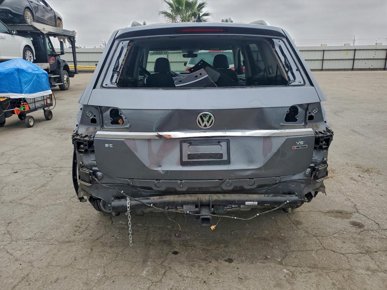 2018 Volkswagen Atlas Se VIN: 1V2LR2CA7JC586147 Lot: 94108065