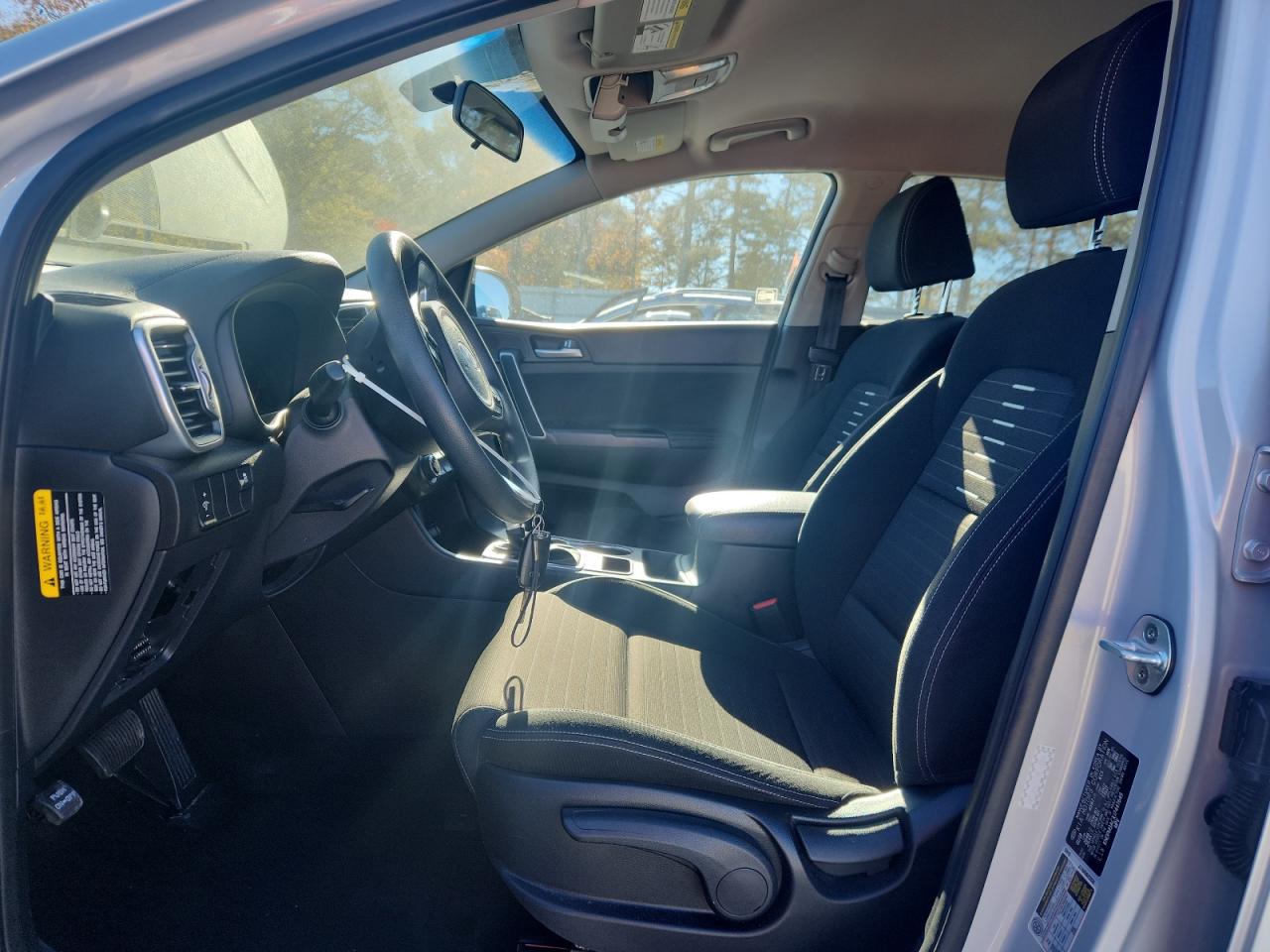 2018 Kia Sportage Lx VIN: KNDPM3ACXJ7447649 Lot: 92991655