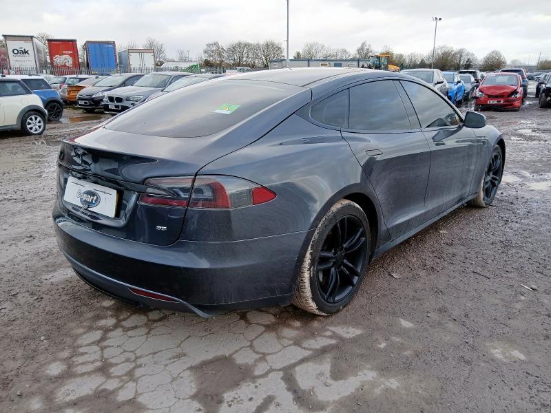 2015 TESL MODEL S