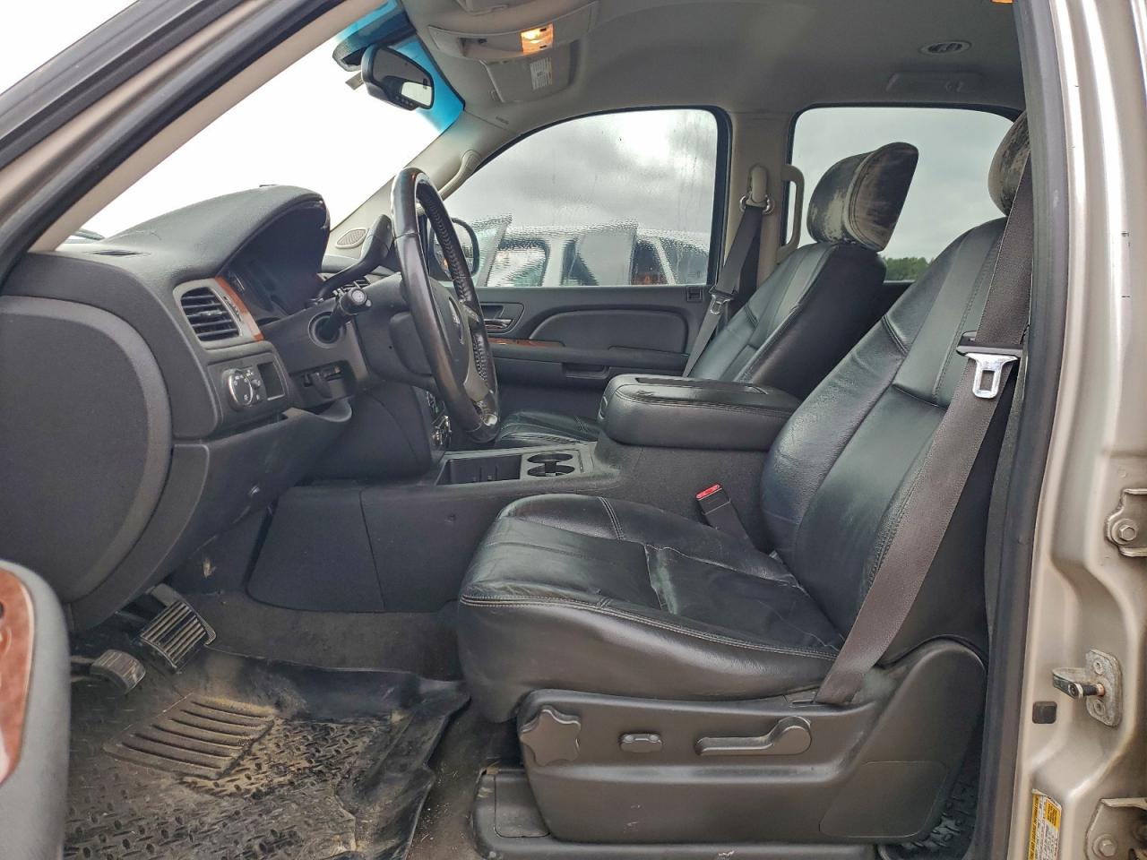 2008 GMC Yukon VIN: 1GKFC13J98R229655 Lot: 94377455