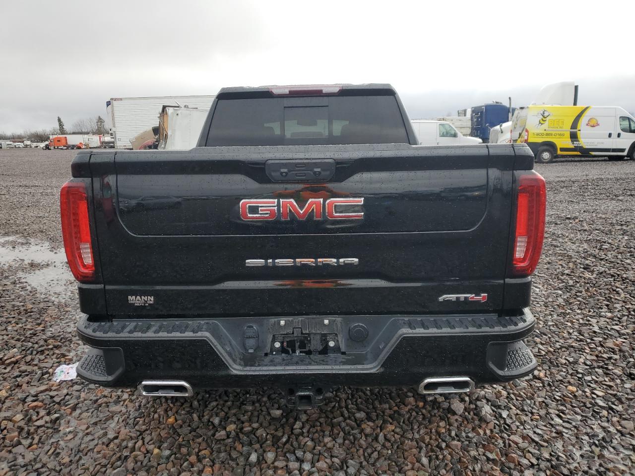 2022 GMC Sierra K1500 At4 VIN: 1GTUUEET5NZ618293 Lot: 92640595