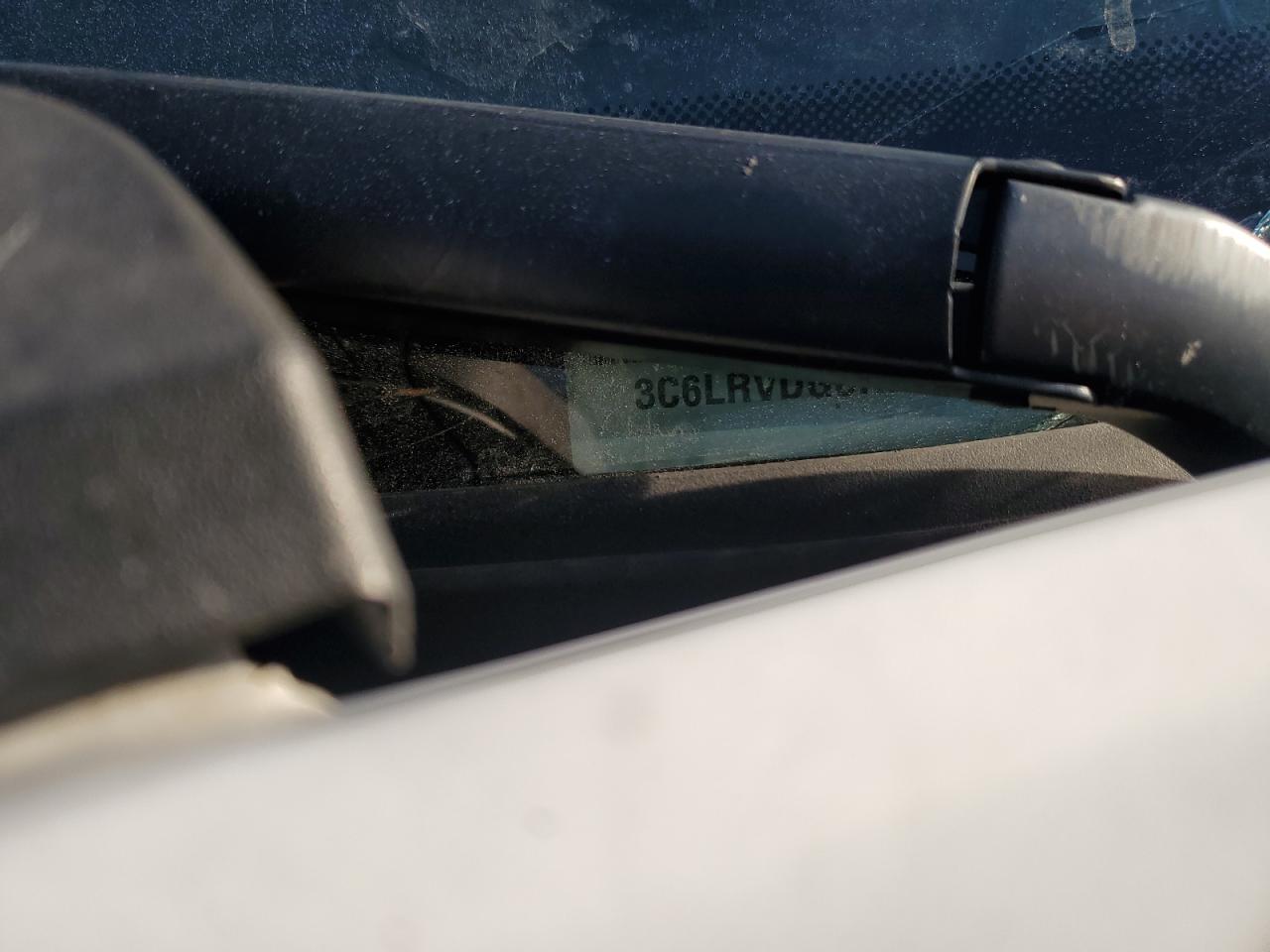 2024 Ram Promaster 2500 Delivery Van VIN: 3C6LRVDG0RE132646 Lot: 92882665