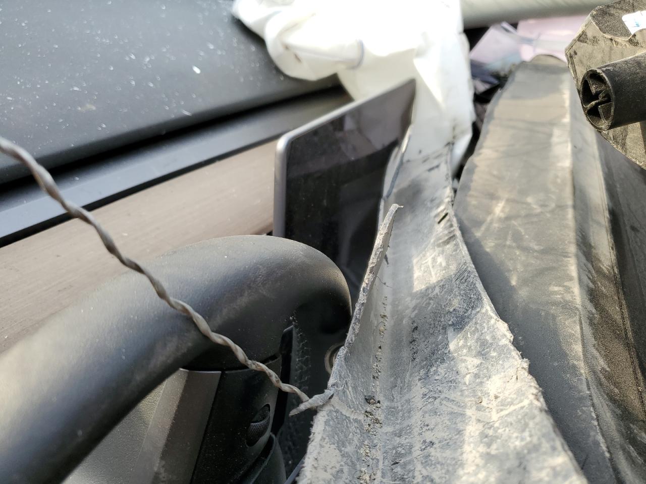 2023 Tesla Model Y VIN: 7SAYGDEFXPF813749 Lot: 92217245